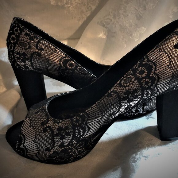 Black and Silver Lace Look Toeless Pump - Picture 2 of 16
